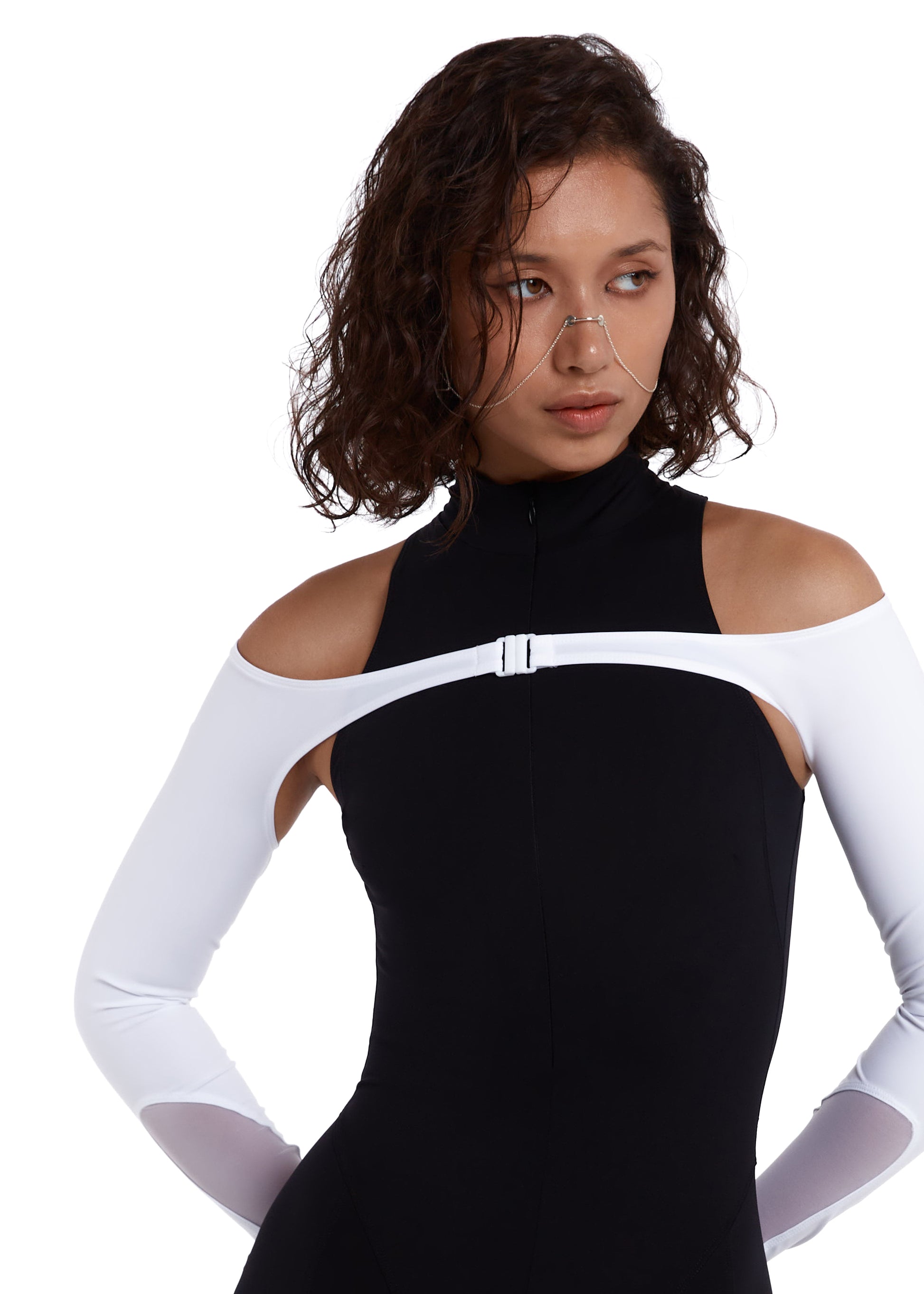 Orbit 1  Detachable Sleeves in White